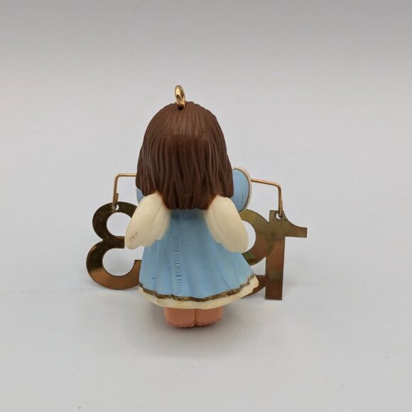 Hallmark Keepsake Angel Messenger 1983 Christmas Tree Ornament - Picture 4 of 9